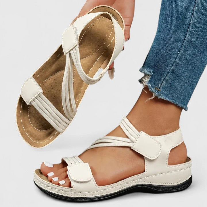 Lynn | Orthopädische Sandalen