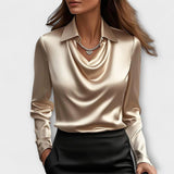 Meli - Glänzende Bluse mit gerafftem Kragen