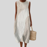 Fliessendes und bequemes Kleid