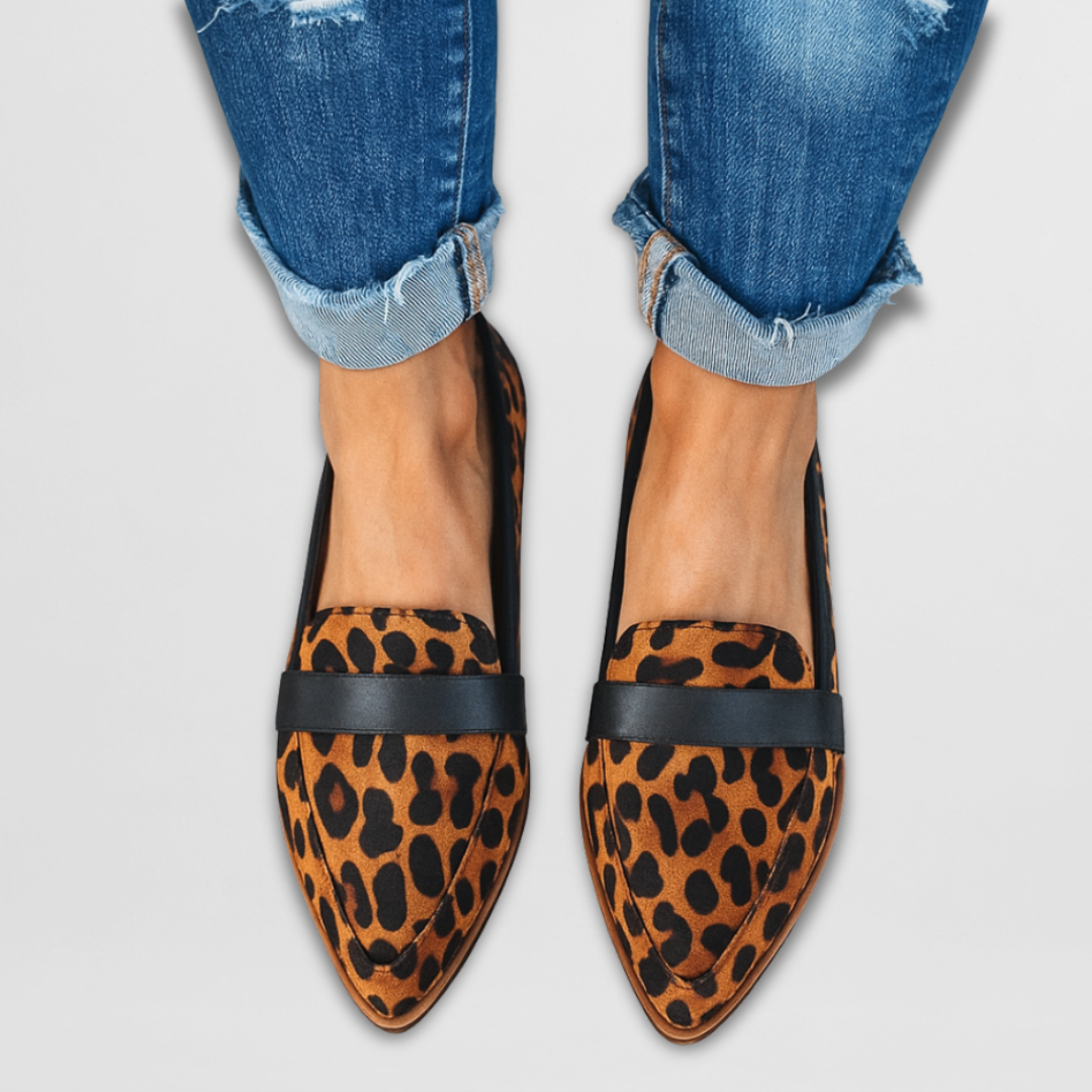 Elegant Leather Moccasins Magdaléna with Refined Toe