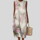 Fliessendes und bequemes Kleid