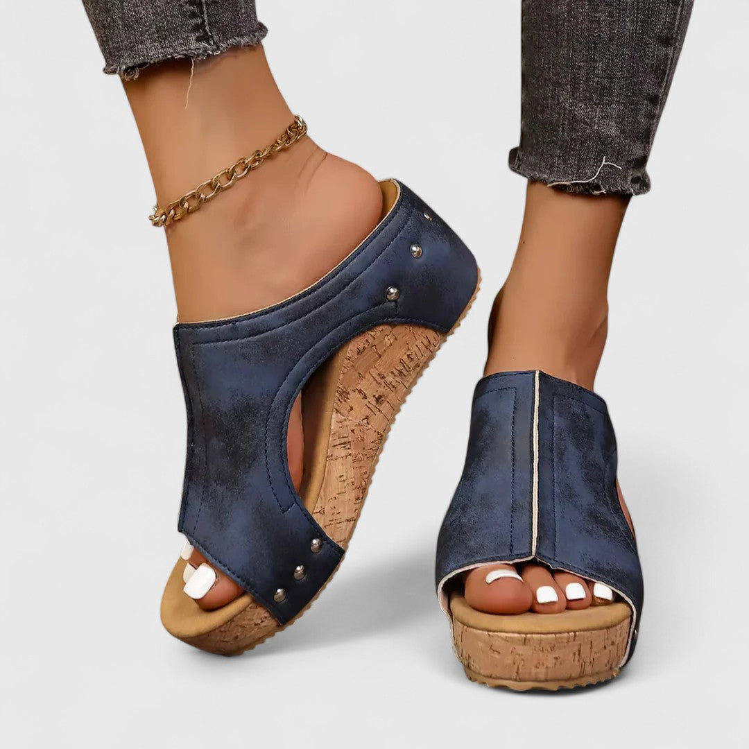 Marigo - Ortopéd platform szandál, elegáns design