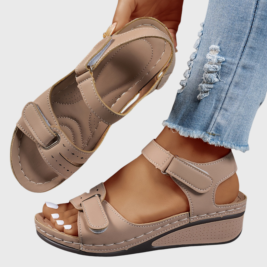 Célima | Moderne Orthopädische Sandalen