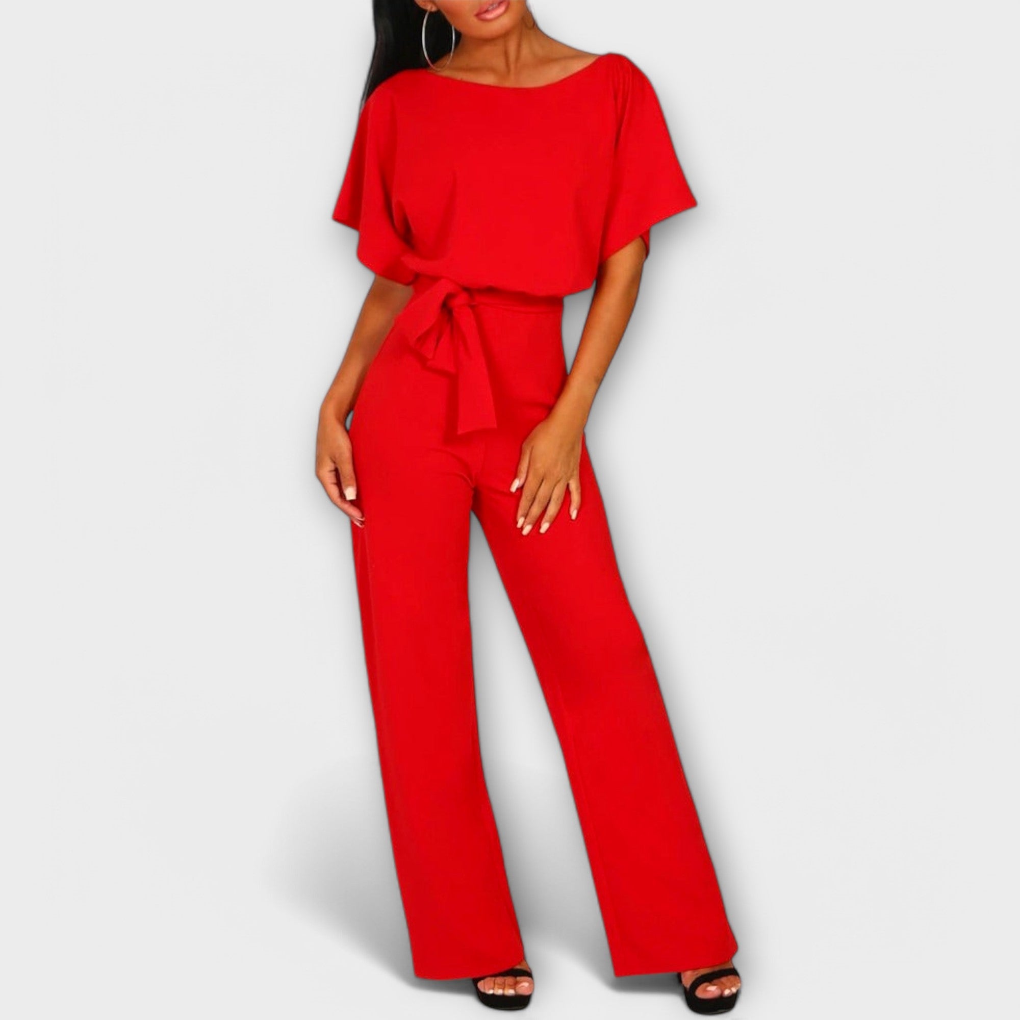 Stílusos és egyszerű jumpsuit