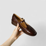 Margot | T-pántos brogue cipő