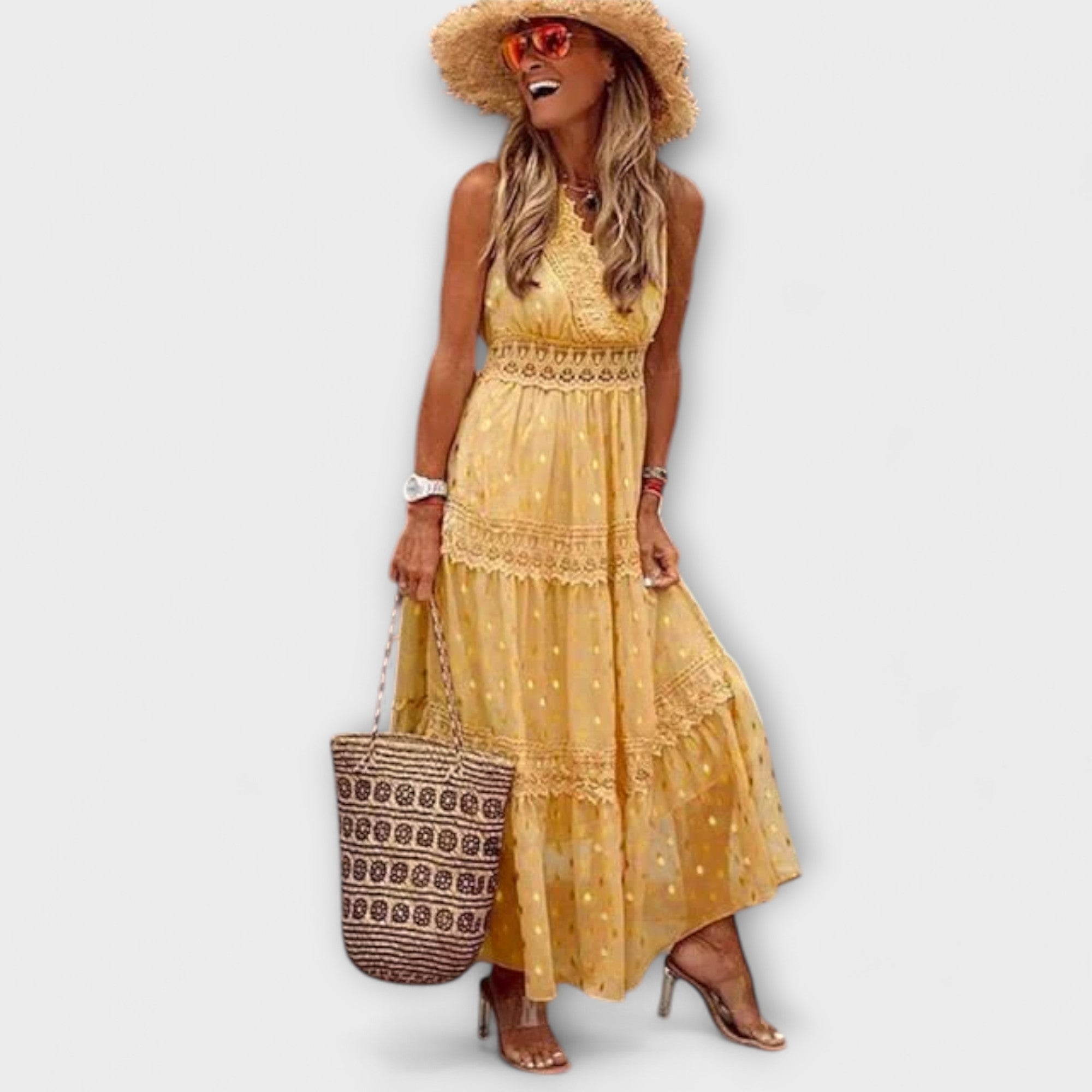 Lola - Maxiruha boho csipkével