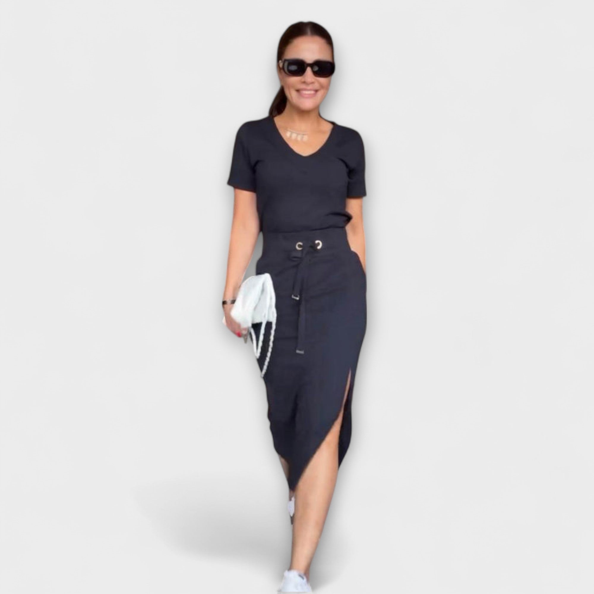 Danielle - Elegáns V-nyakú felső szoknyával